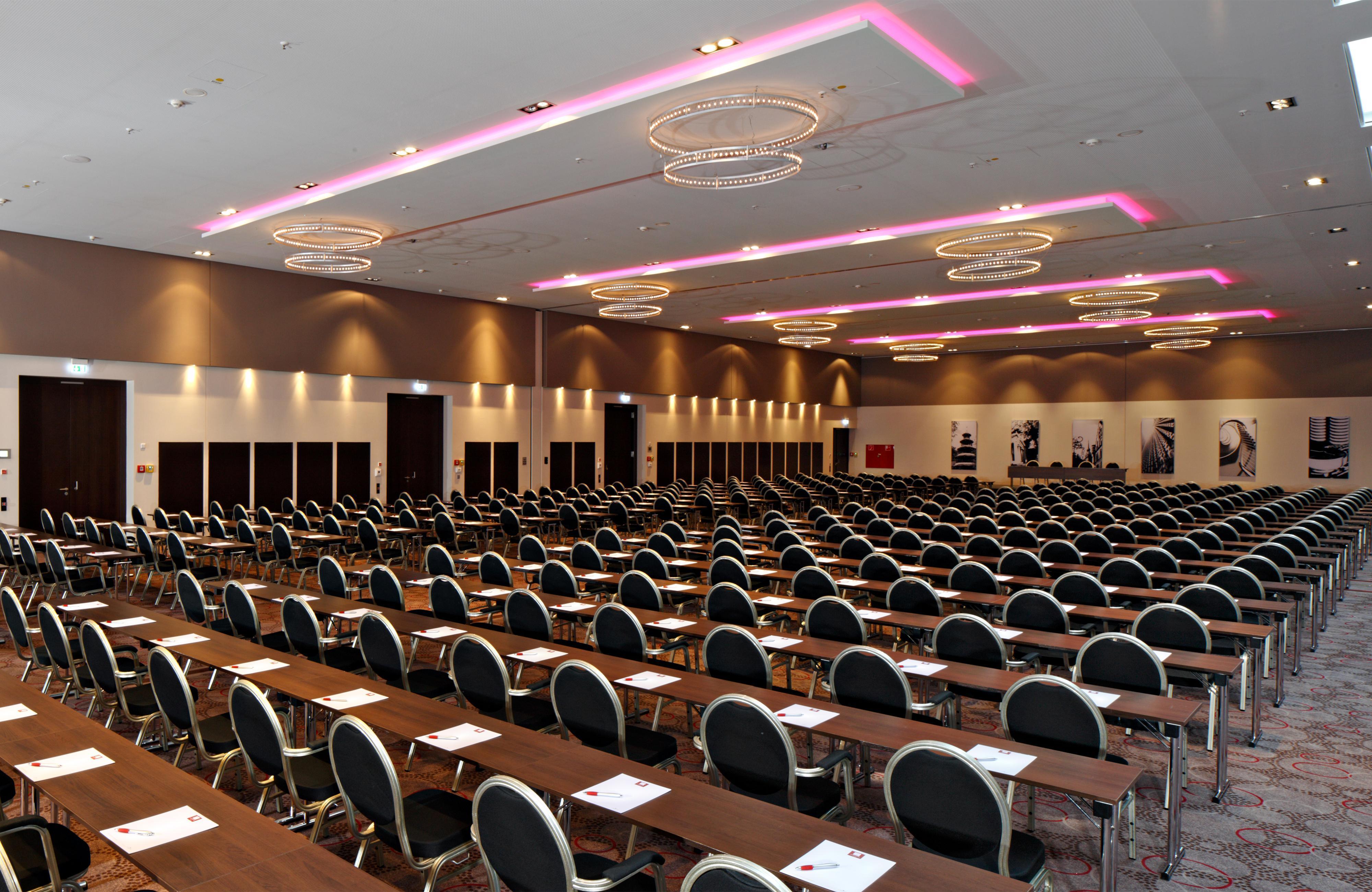 Leonardo Royal 4* München